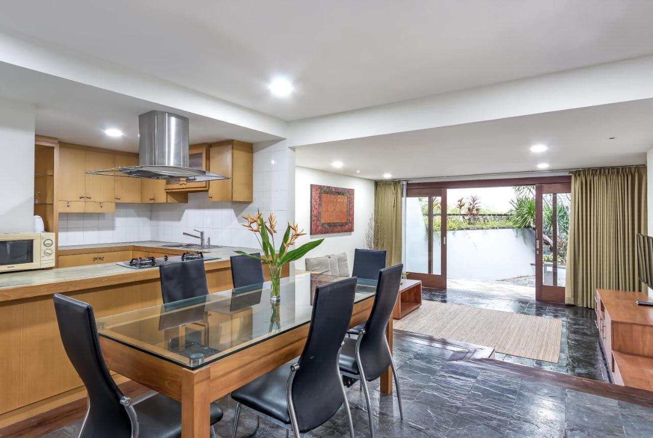 Villa Hening Jimbaran Экстерьер фото