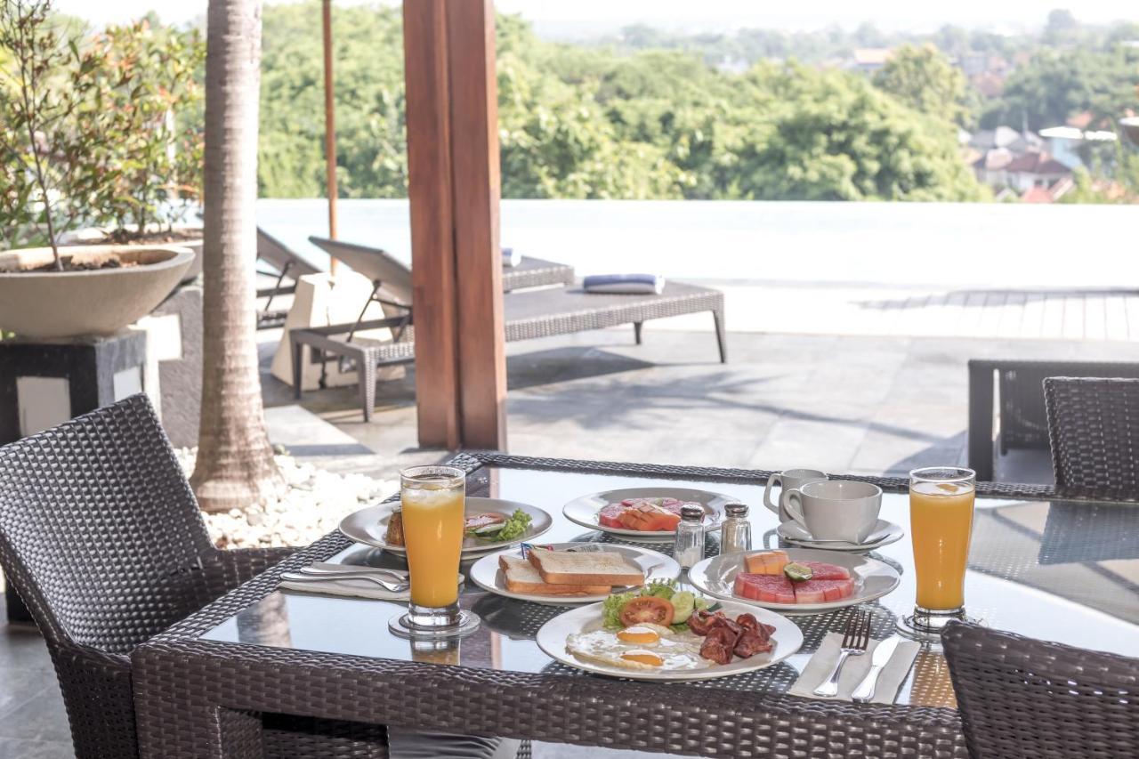 Villa Hening Jimbaran Экстерьер фото